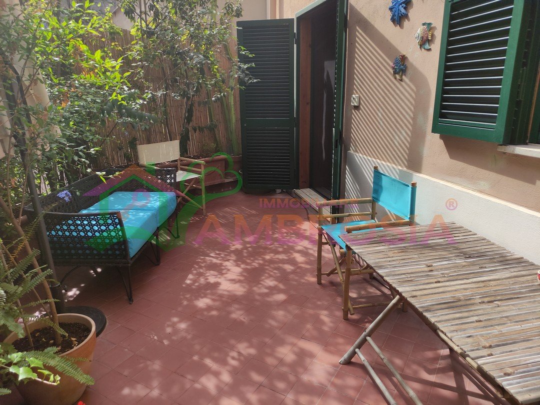 Appartamento trilocale con giardino – San Giovanni